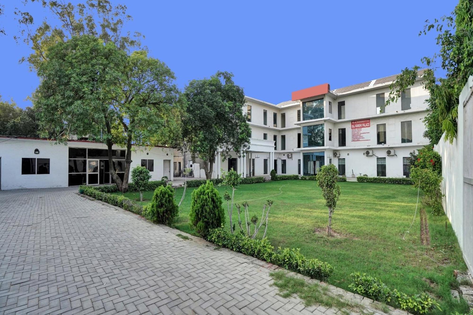 Collection O Rajvanshi Paradise Gurgaon Eksteriør billede