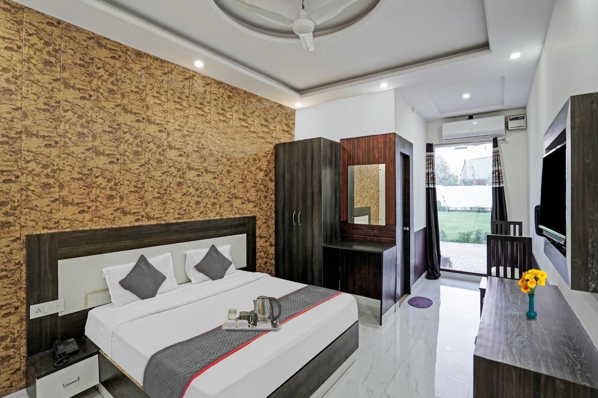 Collection O Rajvanshi Paradise Gurgaon Eksteriør billede